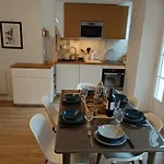 La Taniere Du Goupil T2 Bis 2 A 6 Personnes * コテレ