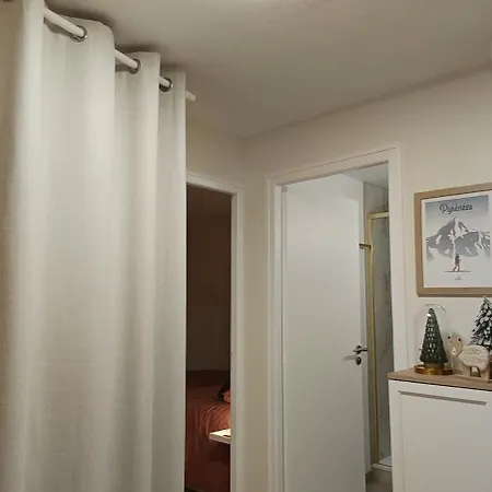 Apartment La Taniere Du Goupil T2 Bis 2 A 6 Personnes Cauterets